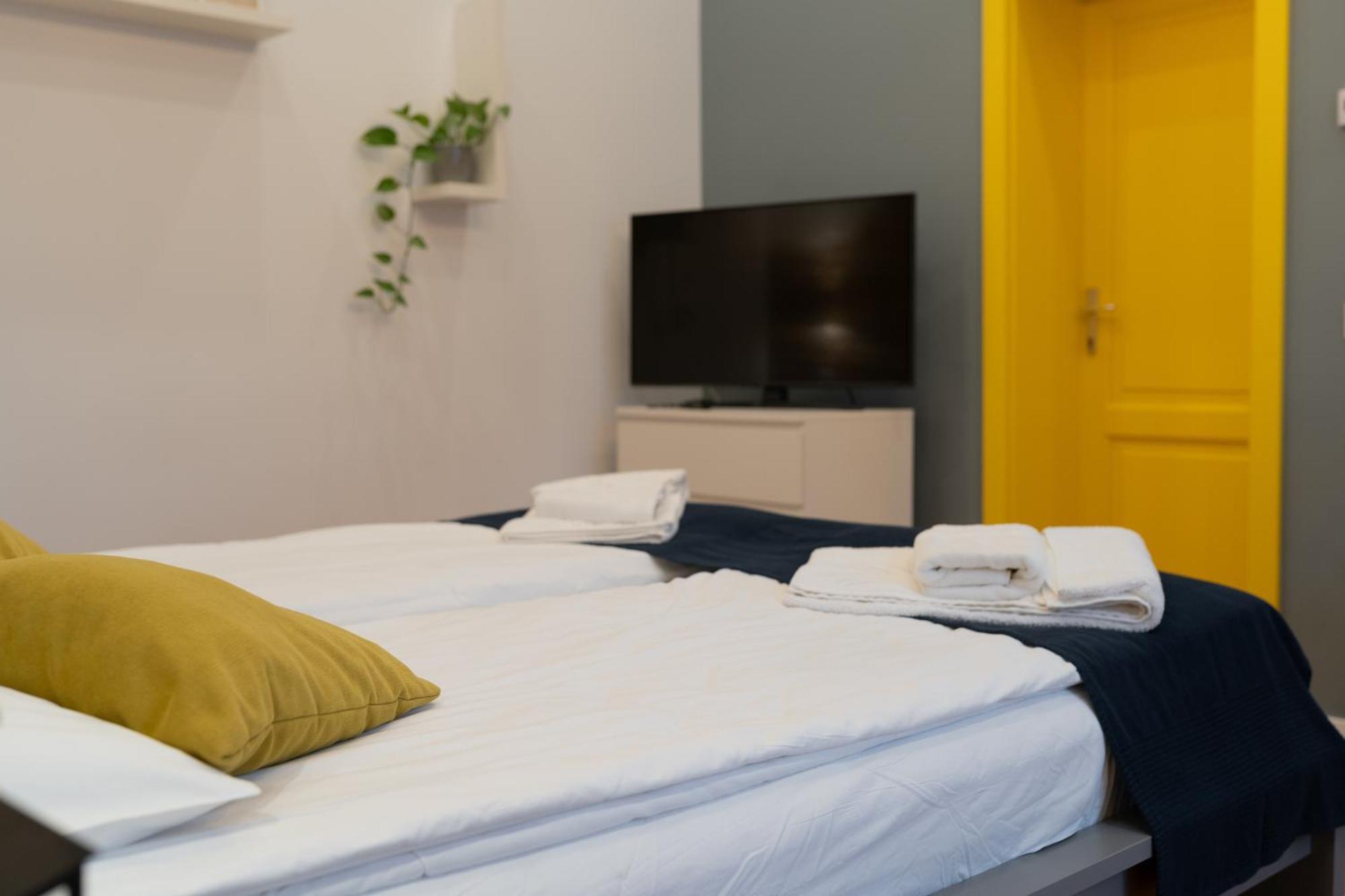 5 Star Luxury Studio-Old Town Center Cluj-Napoca Exteriör bild